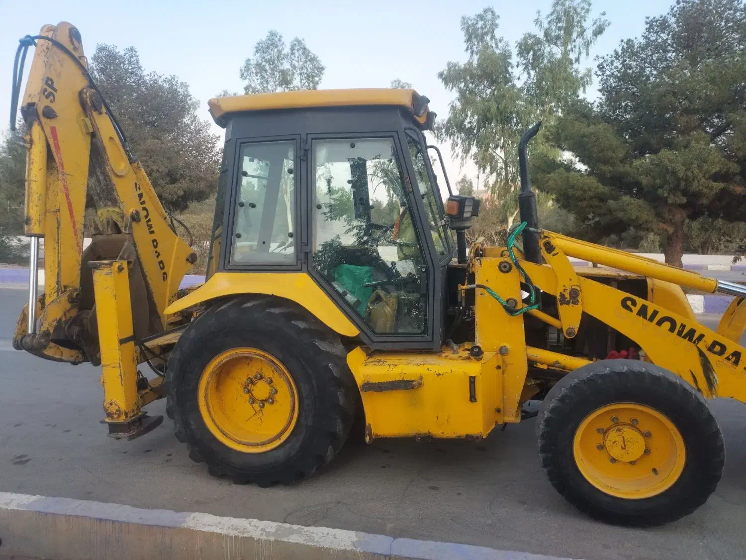 بیل بکو سنو پارس ۲۲۰|خودرو سنگین|اصفهان, بهارستان|دیوار