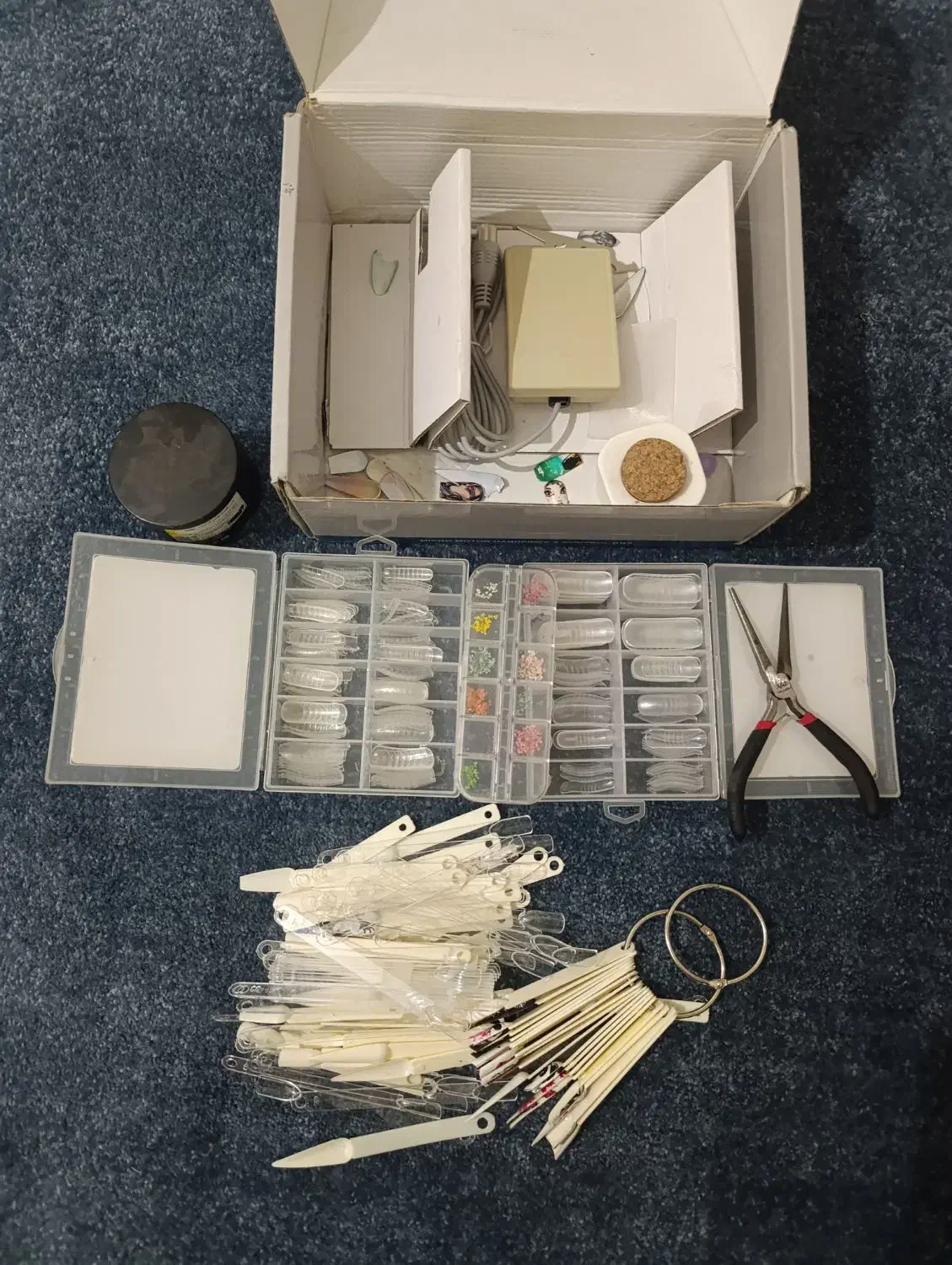 وسایل ناخن|آرایشی، بهداشتی، درمانی|هشتگرد, قاسم آباد بزرگ|دیوار