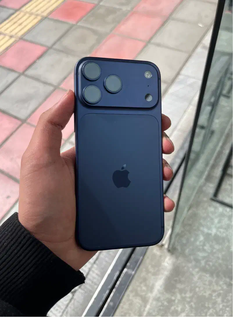 iPhone 17 pro max 256G Zaa|موبایل|قم, جهان بینی|دیوار