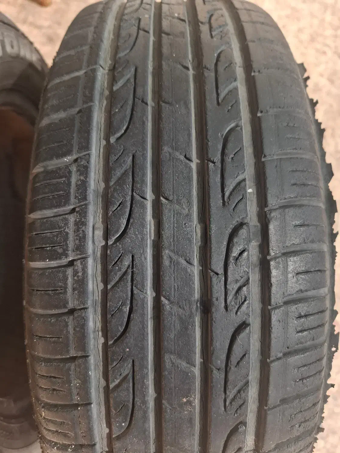 یک جفت لاستیک کارکرده ساینا 185/60 R14|قطعات یدکی و لوازم جانبی|اهواز, فاز ۲ پادادشهر|دیوار
