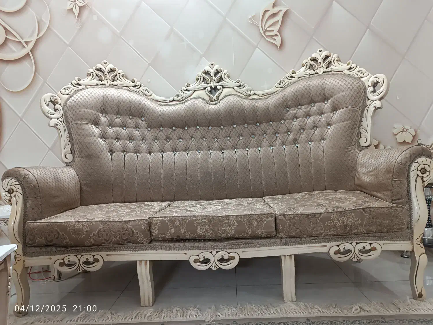 مبل سلطنتی|مبلمان خانگی و میز عسلی|مشهد, حضرت حجت|دیوار