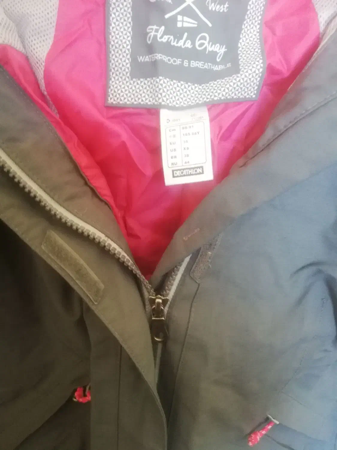 سویی شرت با شلوار|لباس|صدرا-فارس, فاز ۱|دیوار