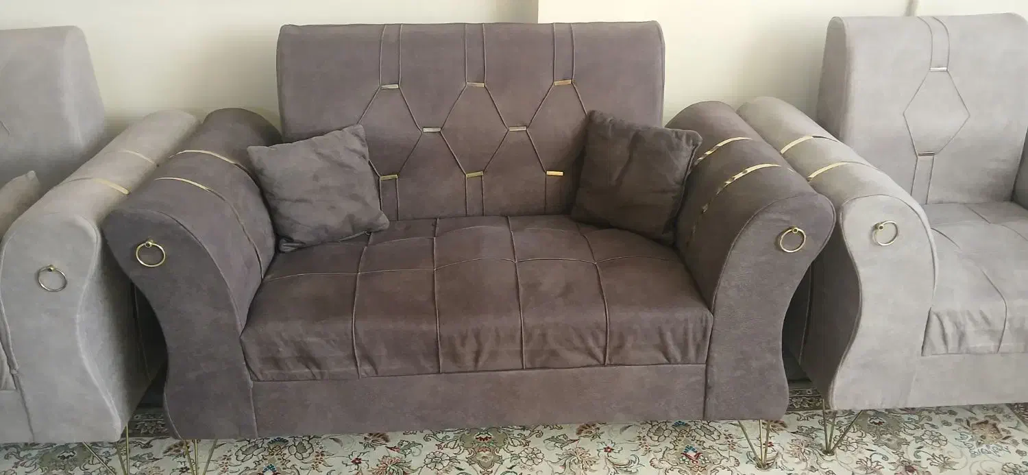 یک دست مبل ۷ نفره|مبلمان خانگی و میز عسلی|مشهد, چهارچشمه|دیوار