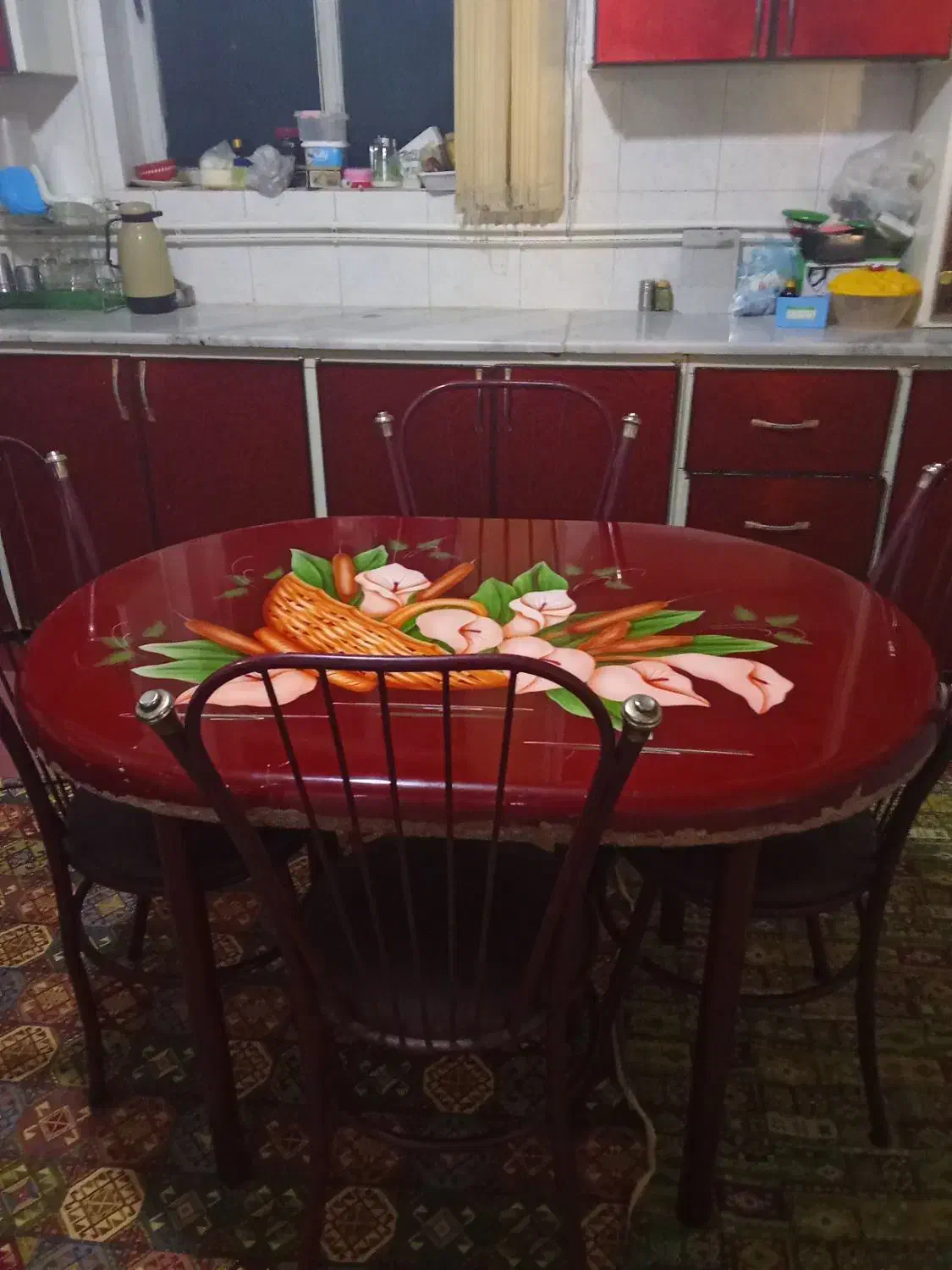 میز و صندلی آشپزخانه|میز و صندلی غذاخوری|زرند, |دیوار