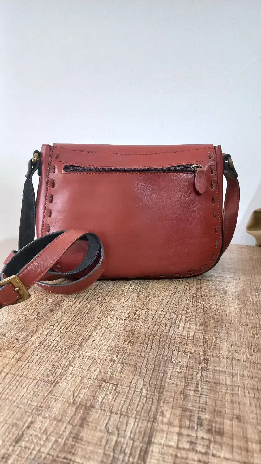 کیف چرم اصل شناسنامه دار|کیف، کفش، کمربند|رشت, بوسار|دیوار