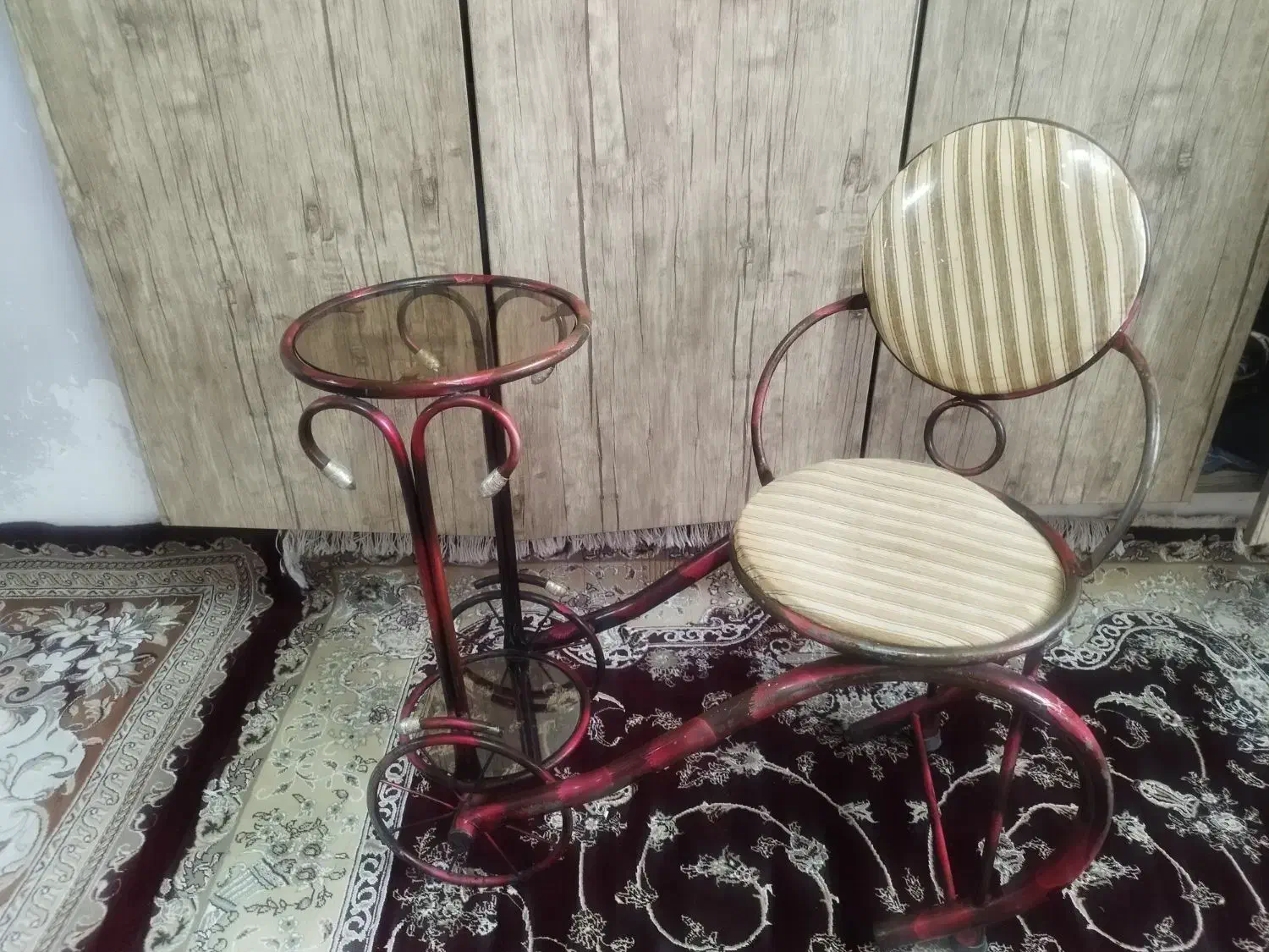 میز تلفن|میز تلفن|کرمانشاه, |دیوار