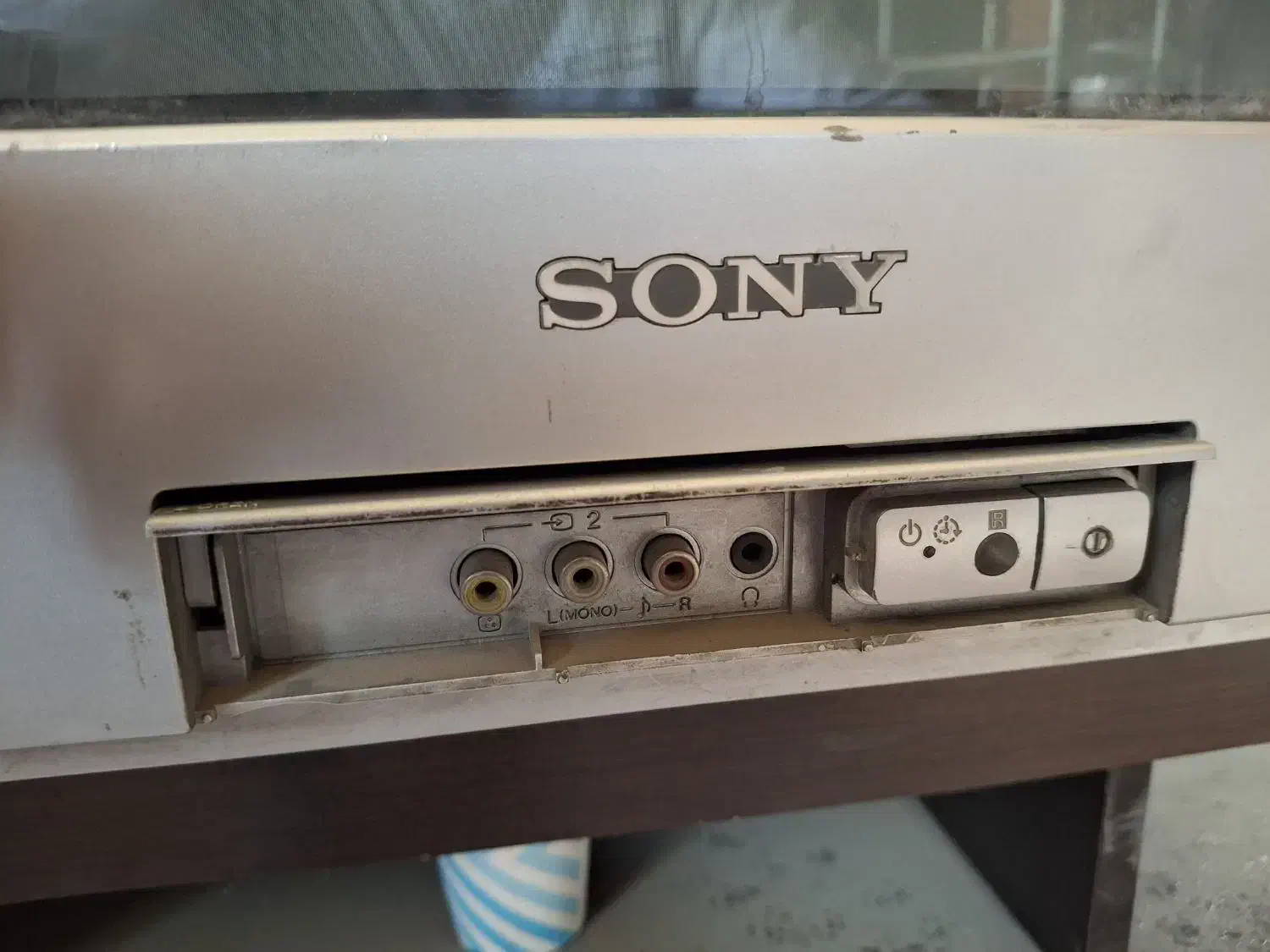 تلوزیون سونی|تلویزیون و پروژکتور|قم, پردیسان|دیوار