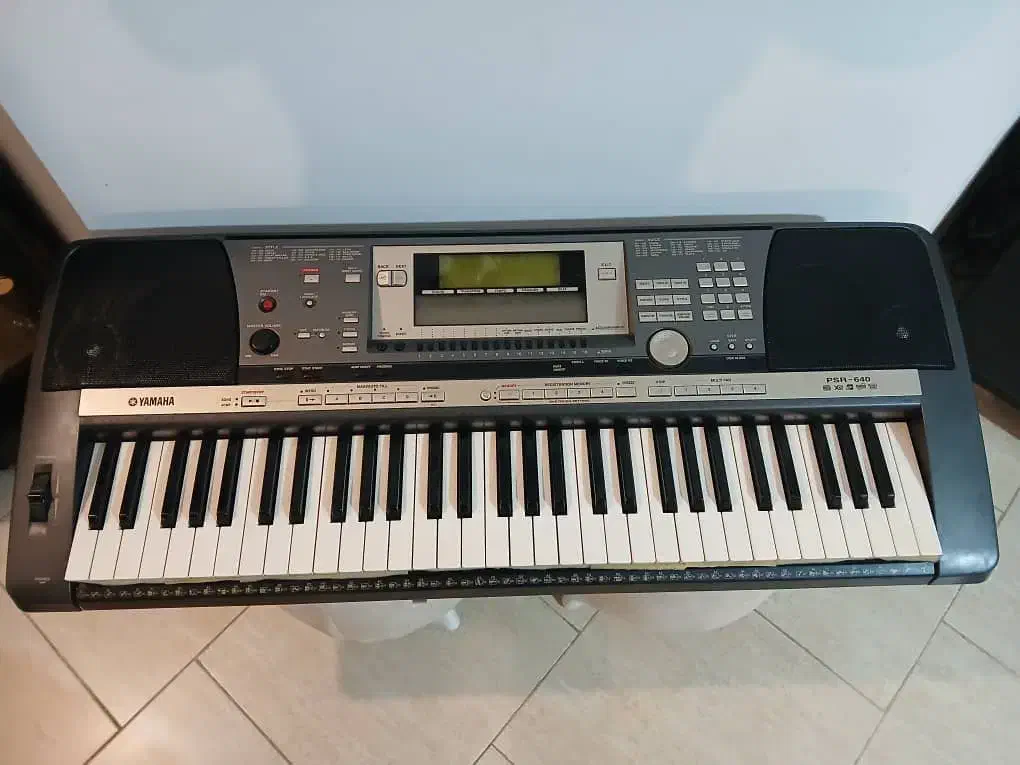 ارگ YAMAHA PSR640|پیانو، کیبورد، آکاردئون|رشت, آزادگان|دیوار