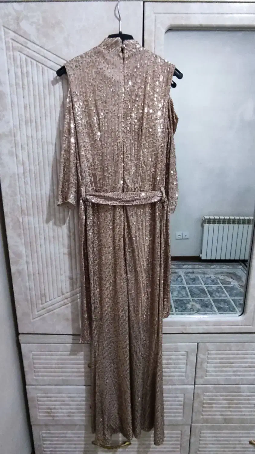 لباس مجلسی بلند|لباس|تهران, سبلان (لشگر)|دیوار