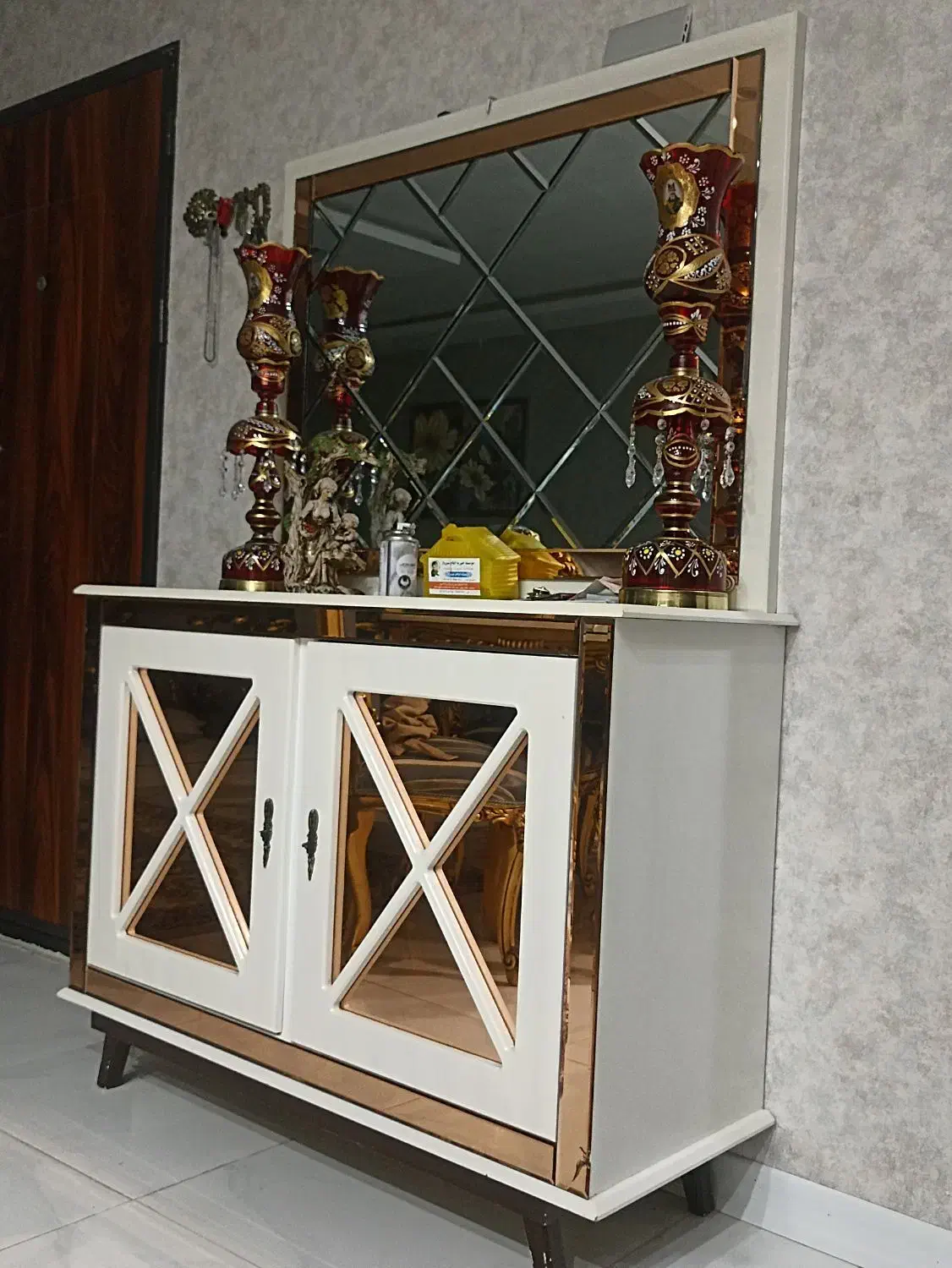 میز کنسول و میز تلویزیون|بوفه، ویترین، کنسول|سبزوار, قاضی زاد|دیوار