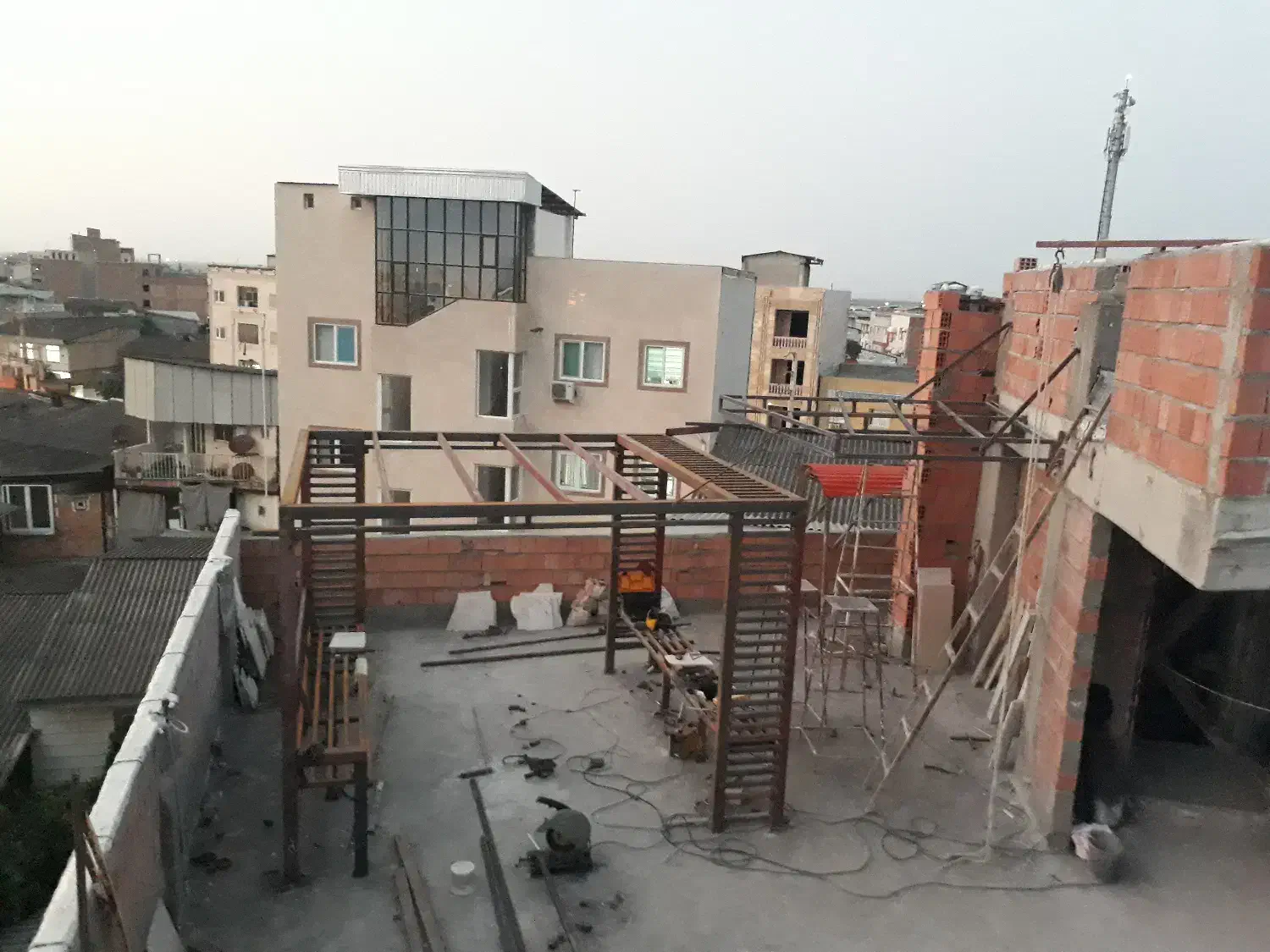 آریا صنعت گلستان.ارائه ی انواع خدمات جوشکاری|خدمات پیشه و مهارت|گرگان, |دیوار