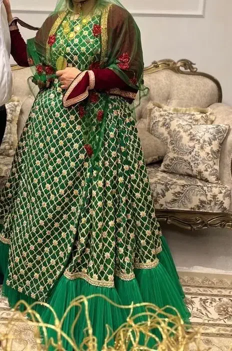 لباس محلی|لباس|چرام, |دیوار