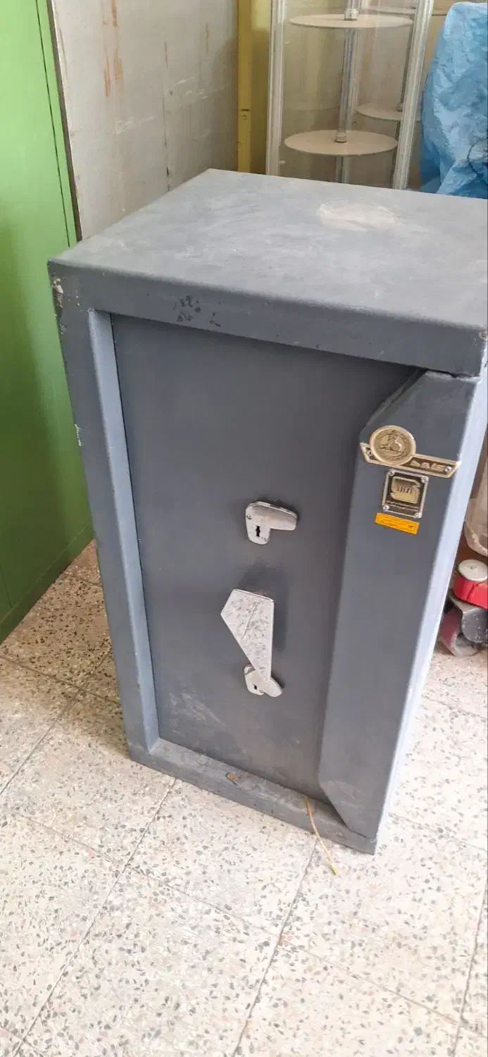 خریدگاوصندوق فروش و معاوضه|ابزارآلات|چهاردانگه (تهران), |دیوار