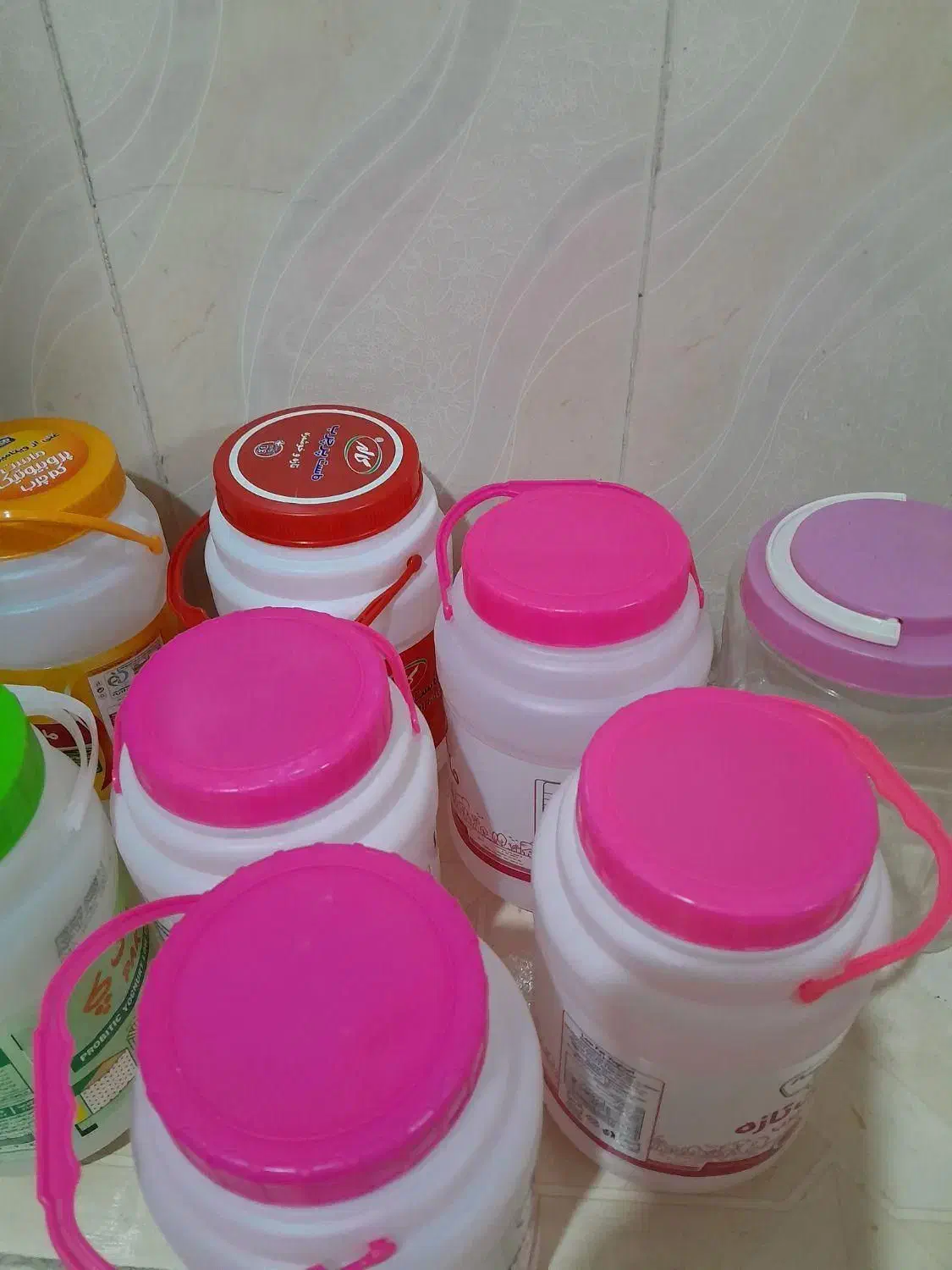 دبه ماست|ظروف نگهدارنده، پلاستیکی، یکبارمصرف|بیجار, |دیوار