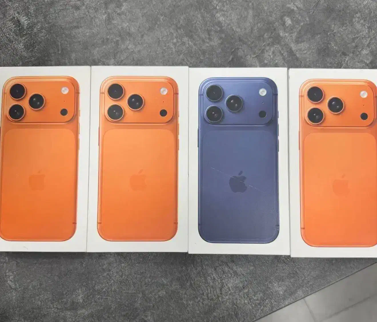 iphone 17promax Ch|موبایل|قم, بلوار امین و ساحلی|دیوار