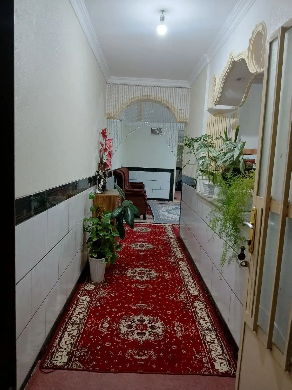 سوییت مستقل، فول امکانات، تمیز، نزدیک باغ شازده|اجارهٔ کوتاه‌مدت آپارتمان و سوئیت|ماهان, |دیوار