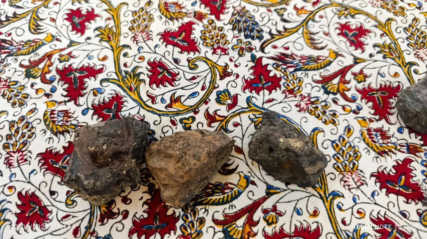 شهاب سنگ|کلکسیون اشیاء عتیقه|بجنورد, |دیوار