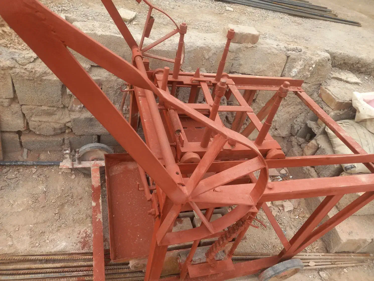 دستگاه بلوک زنی|ماشین‌آلات صنعتی|کرمان, |دیوار