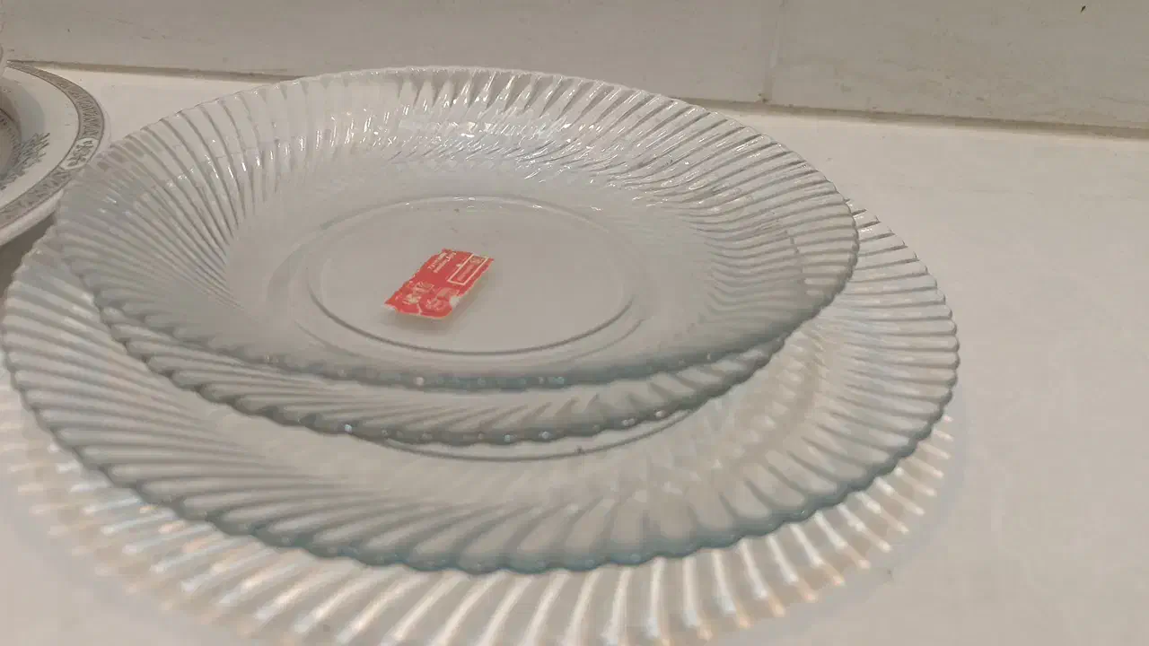 چینی وبلور|ظروف سرو و پذیرایی|رضویه, |دیوار