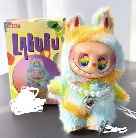 عروسکهای لبوبو|اسباببازی|رباطکریم, رباطکریم|دیوار