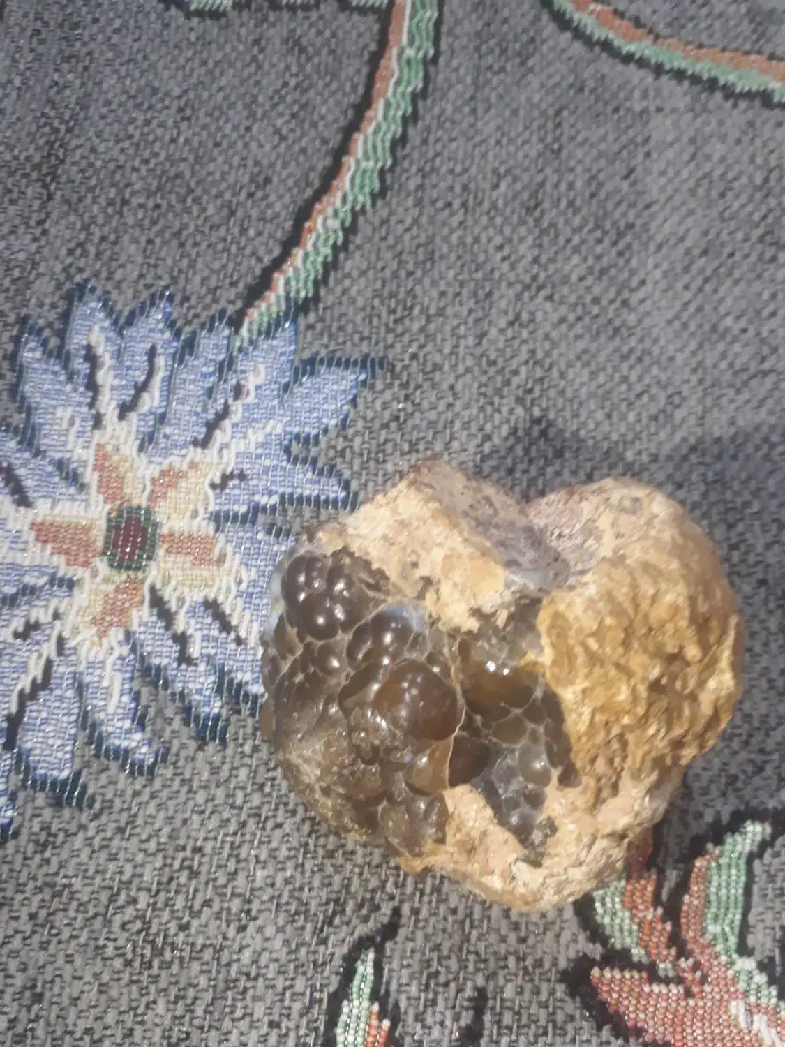 سنگ قیمتی|جواهرات|شهریار, شهریار|دیوار