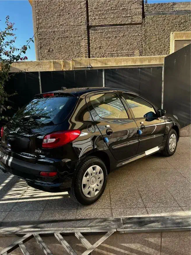 پژو ۲۰۷i پاناروما ارتقا ، مدل ۱۴۰۴|خودرو سواری و وانت|یزد, |دیوار