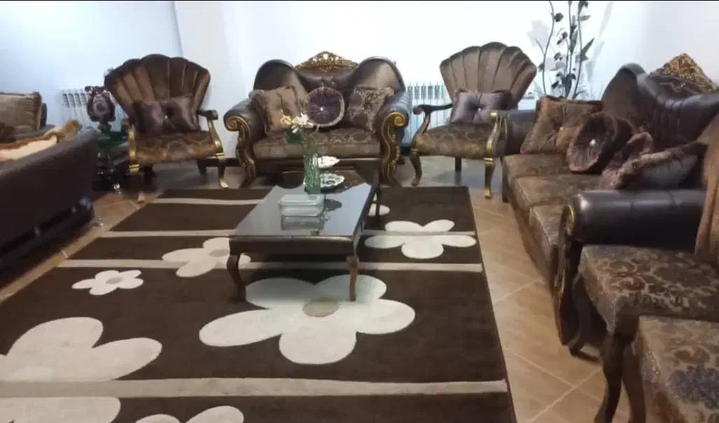 مبلمان ۹ نفره|مبلمان خانگی و میز عسلی|نور, |دیوار