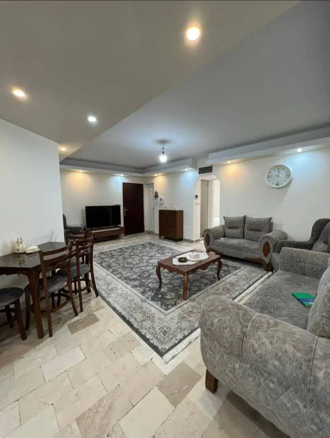 ۷۰متر۲خواب/فول امکانات/قصرالدشت دامپزشکی