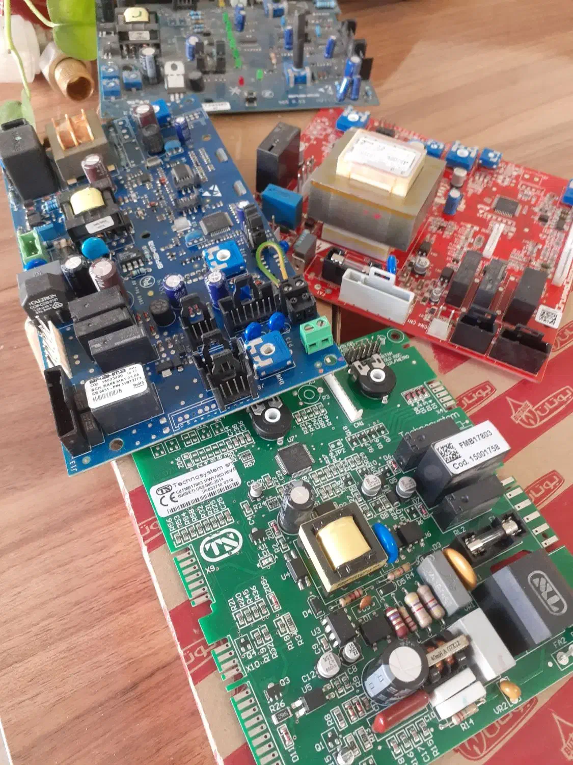 پمپ و برد استوک اصلی پکیج دیواری|آبگرمکن، پکیج، شوفاژ|نیشابور, دارایی|دیوار