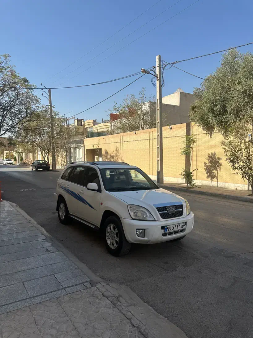 ۳۳Xبدون رنگ کم کار۹۳|خودرو سواری و وانت|یزد, |دیوار