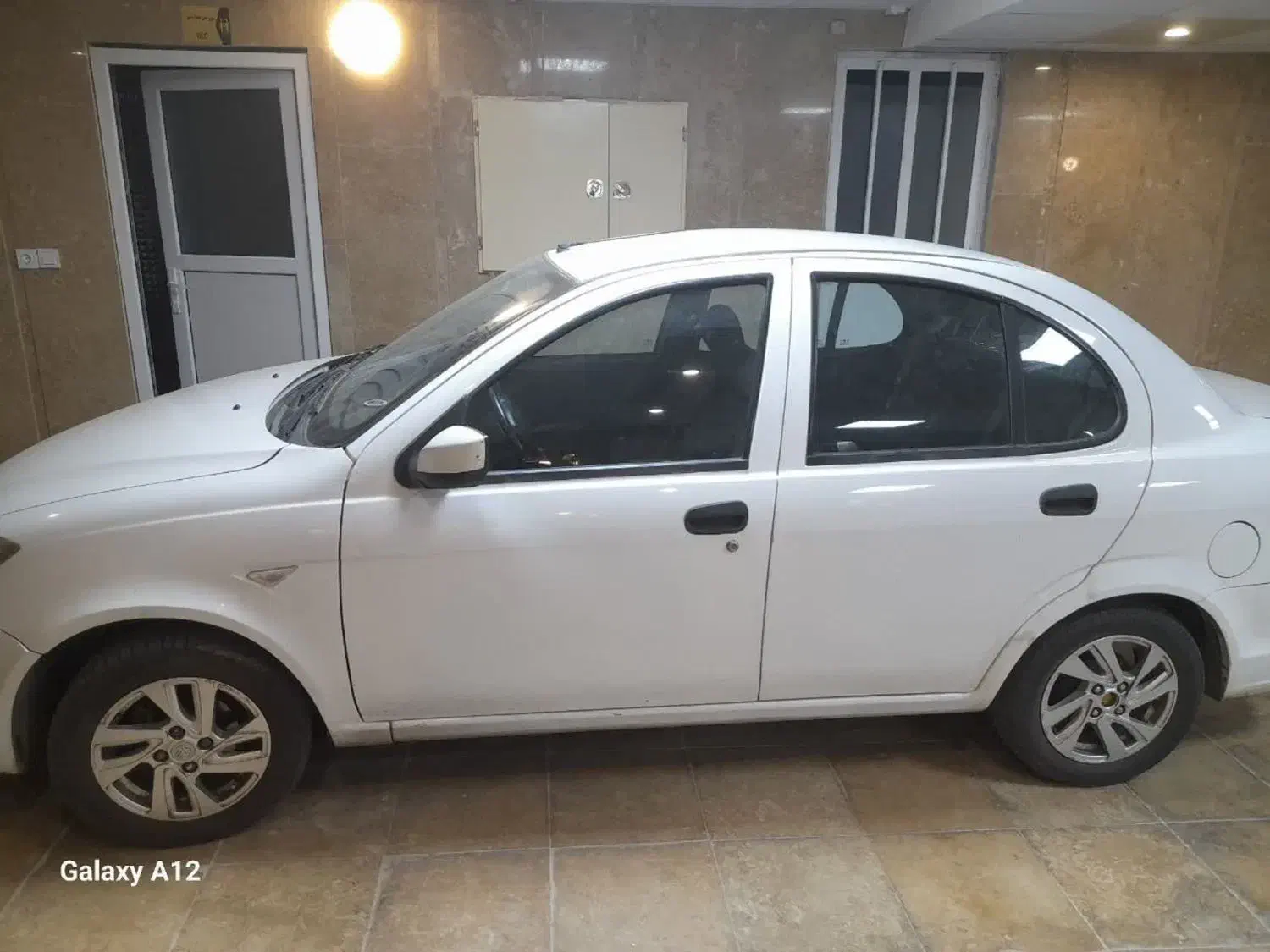 ساینا ۹۷|خودرو سواری و وانت|قم, زاویه|دیوار