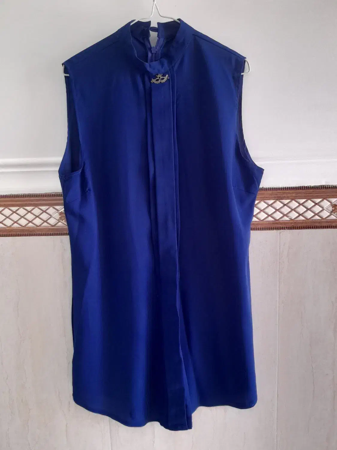 لباس مجلسی|لباس|لالجین, |دیوار