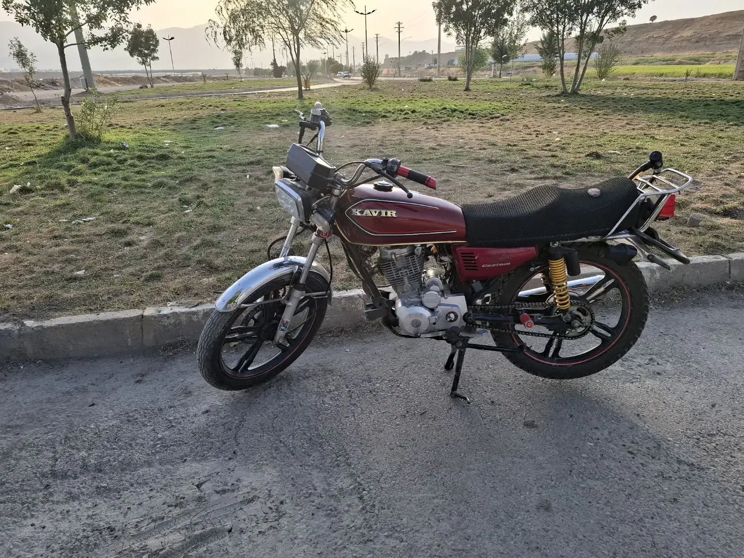 فروش موتور سیکلت کویر۲۰۰.معاوضه با گوسفند یانقد|موتورسیکلت|یاسوج, |دیوار