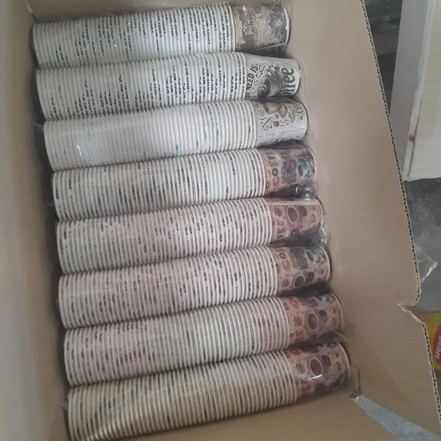 تولیدی لیوان کاغذی|ظروف نگهدارنده، پلاستیکی، یکبارمصرف|پردیس, سیاه سنگ|دیوار