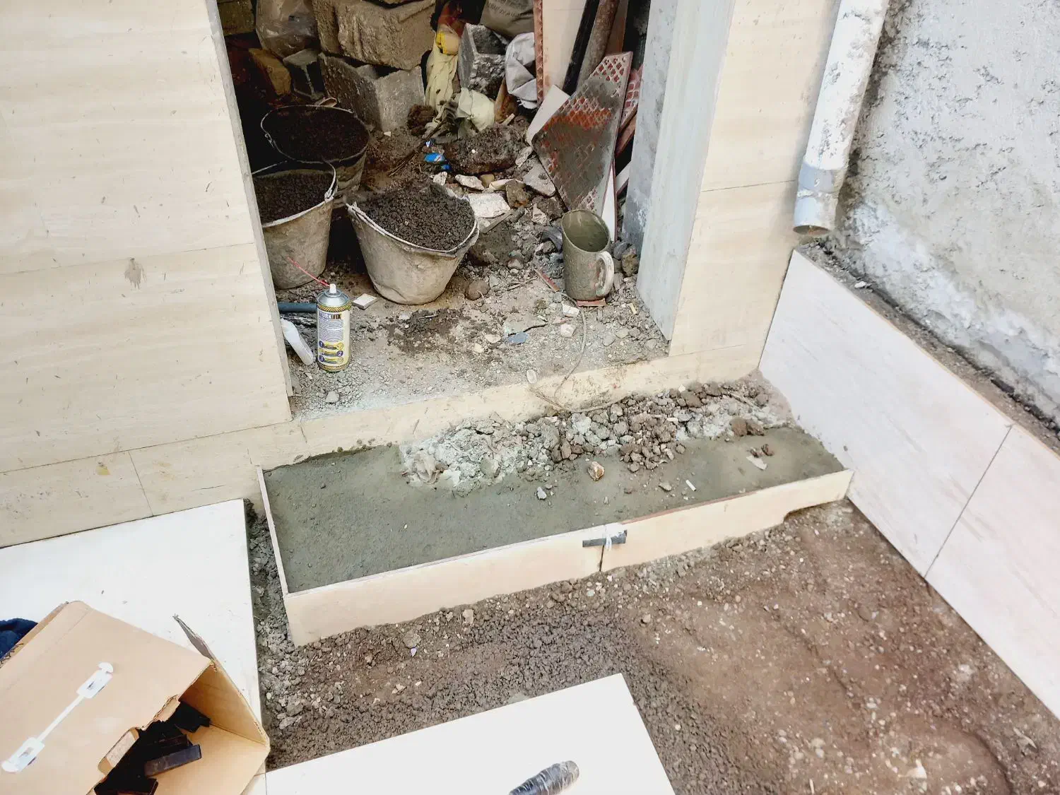 سنگ و سرامیک نرده سنگی|خدمات پیشه و مهارت|آستانه اشرفیه, |دیوار