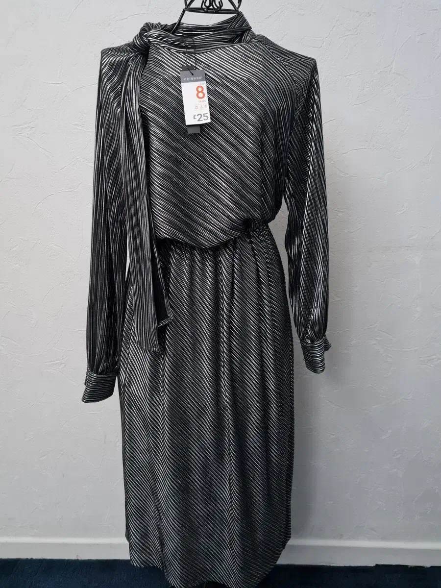 پیراهن مجلسی|لباس|اردبیل, |دیوار