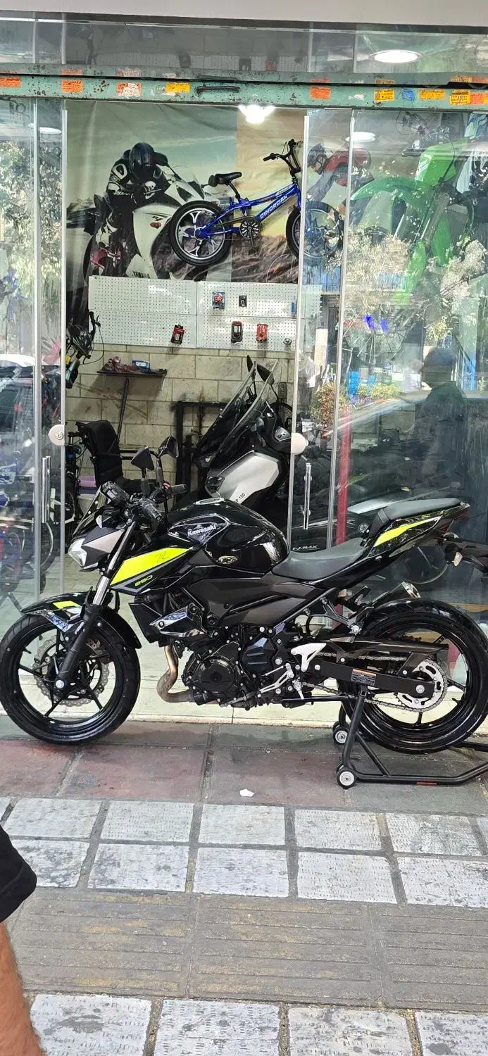 z250کاوازاکی|موتورسیکلت|تهران, قلمستان|دیوار