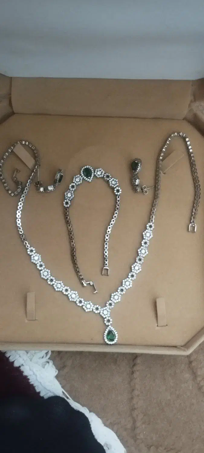 نیم ست نقره|جواهرات|اردبیل, |دیوار