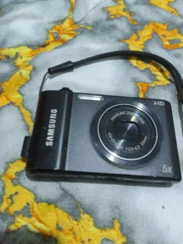 دوربین دیجیتال Samsung ST69 سالم و کمیاب|دوربین عکاسی و فیلم‌برداری|سمنان, |دیوار