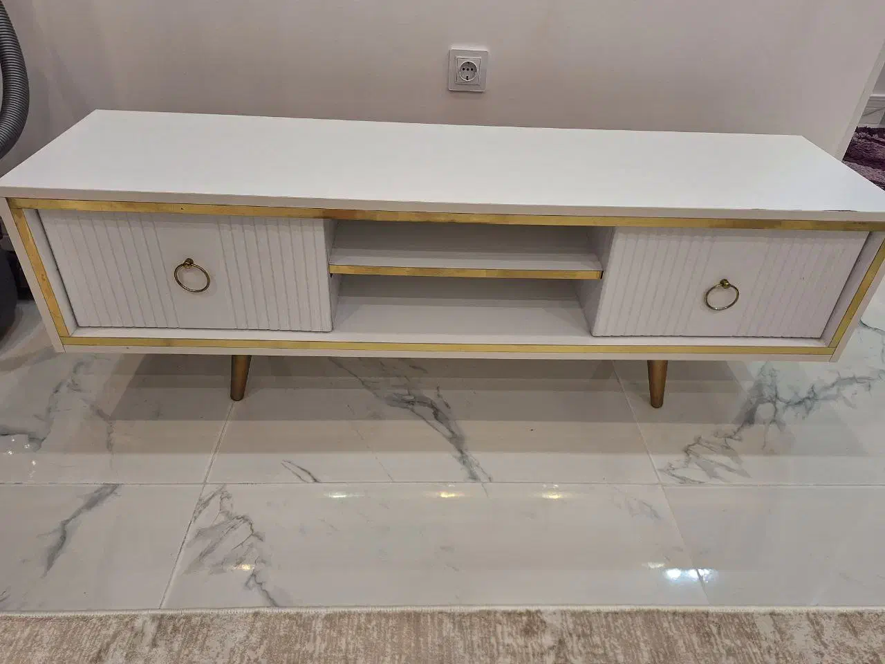 فروش میز تلویزیون|میز تلویزیون|رشت, شالکو|دیوار