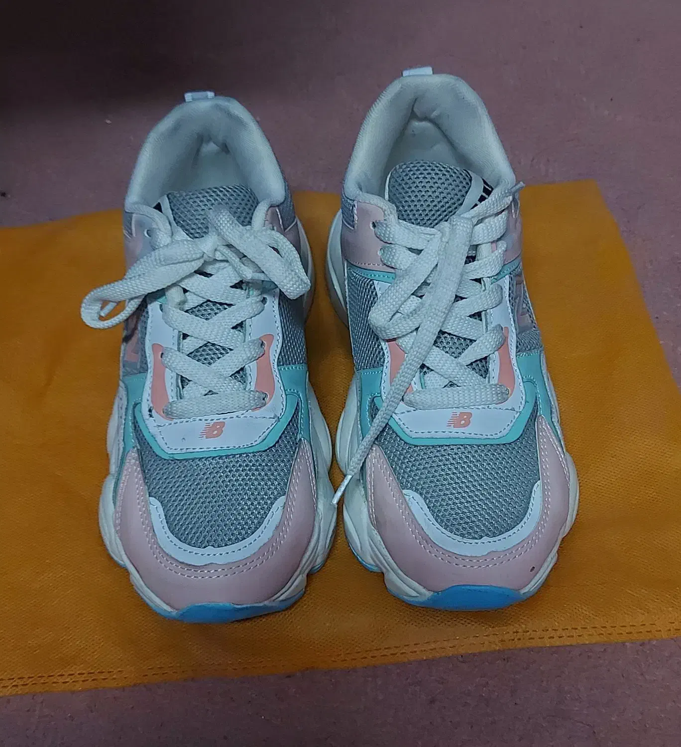 کتونی فوق العاده|کیف، کفش، کمربند|سبزوار, امام خمینی (ناوی)|دیوار