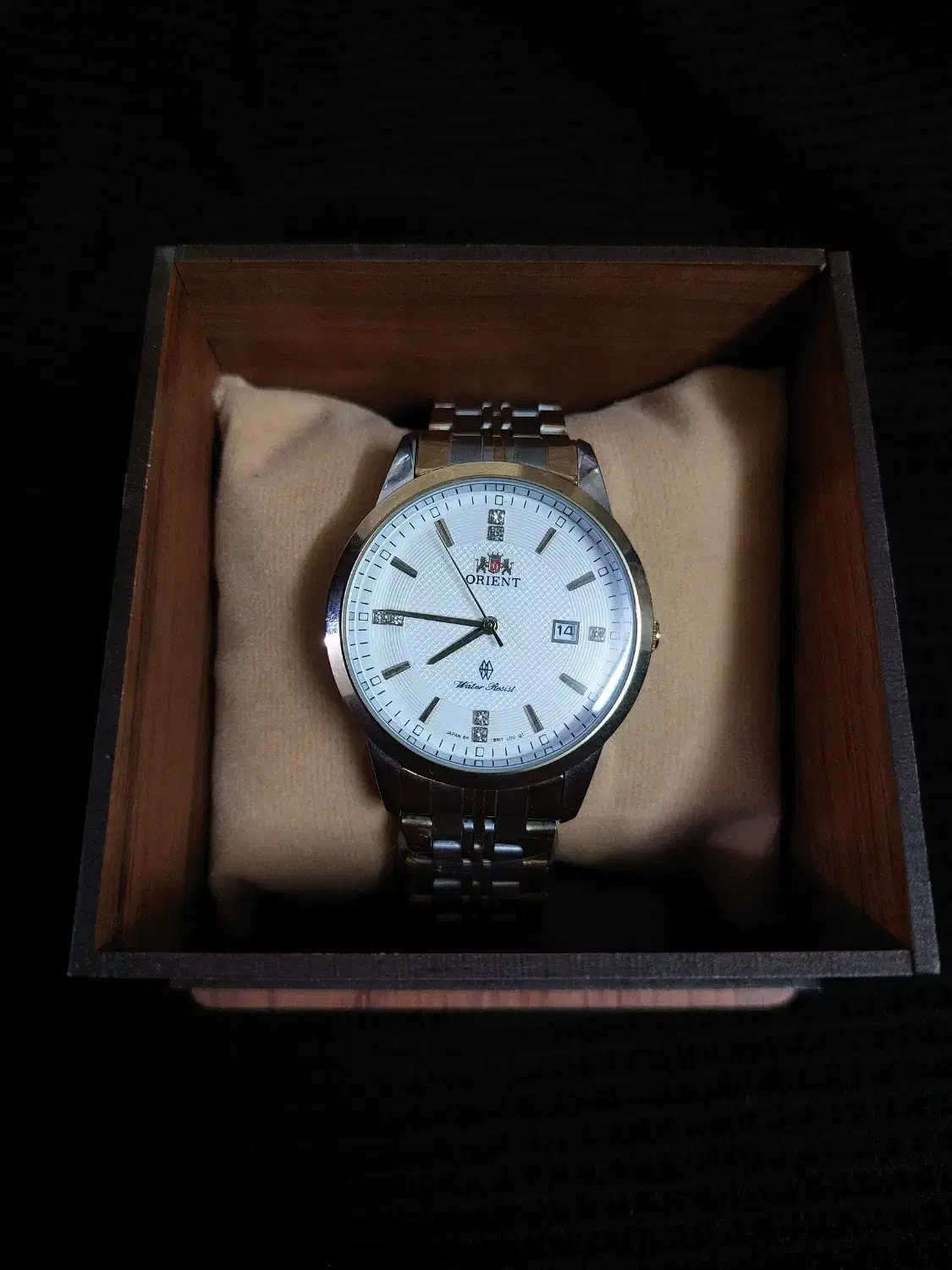 ساعت مچی اوریت آکبند با جعبه چوبی|ساعت|مسجد سلیمان, |دیوار