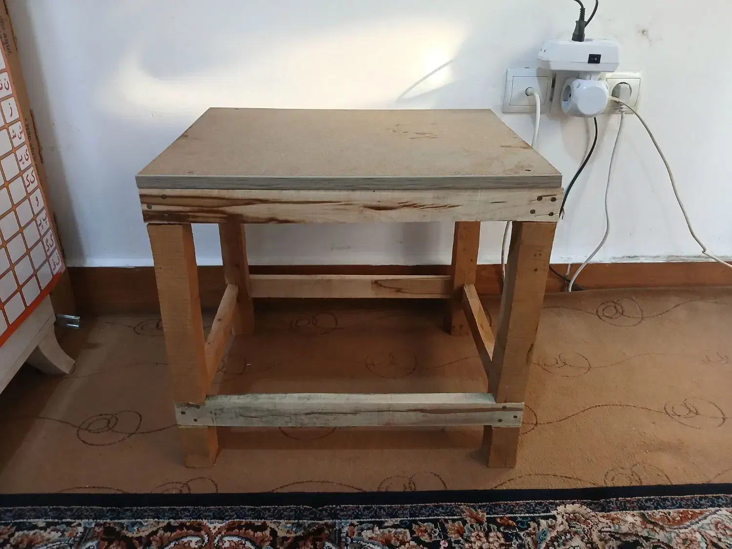 میز چوبی چهار پایه|میز تحریر و کامپیوتر|آزادشهر, |دیوار