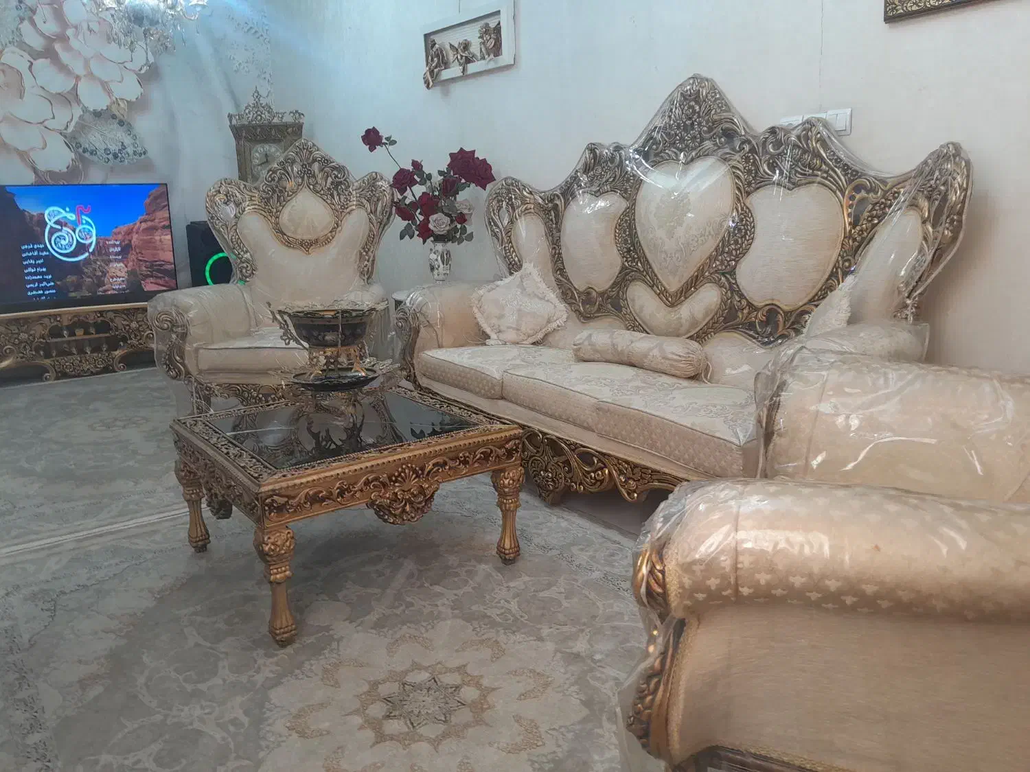 مبل سلطنتی|مبلمان خانگی و میز عسلی|باقرشهر, |دیوار