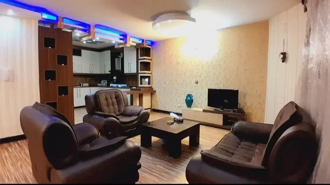 اجاره منزل مبله|اجارهٔ کوتاه‌مدت آپارتمان و سوئیت|شاهین‌شهر, حافظ شمالی|دیوار