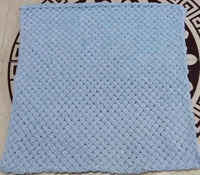 پتو دست بافت نوزادی|اسباب و اثاث بچه|خرم‌آباد, |دیوار