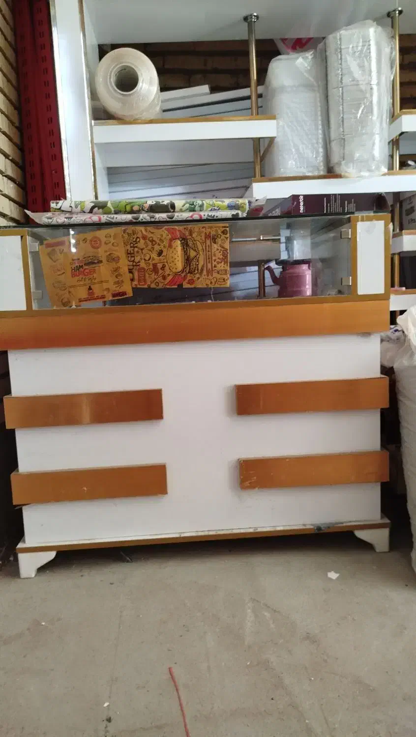 ویترین وقفسه|فروشگاه و مغازه|خواجه, |دیوار