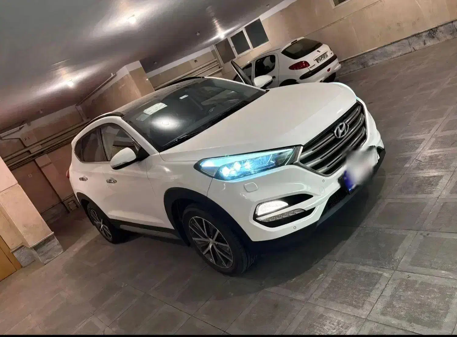 هیوندای ix35 2017 فول شرکتی رادار گرمکن و سردکن|خودرو سواری و وانت|تهران, امانیه|دیوار