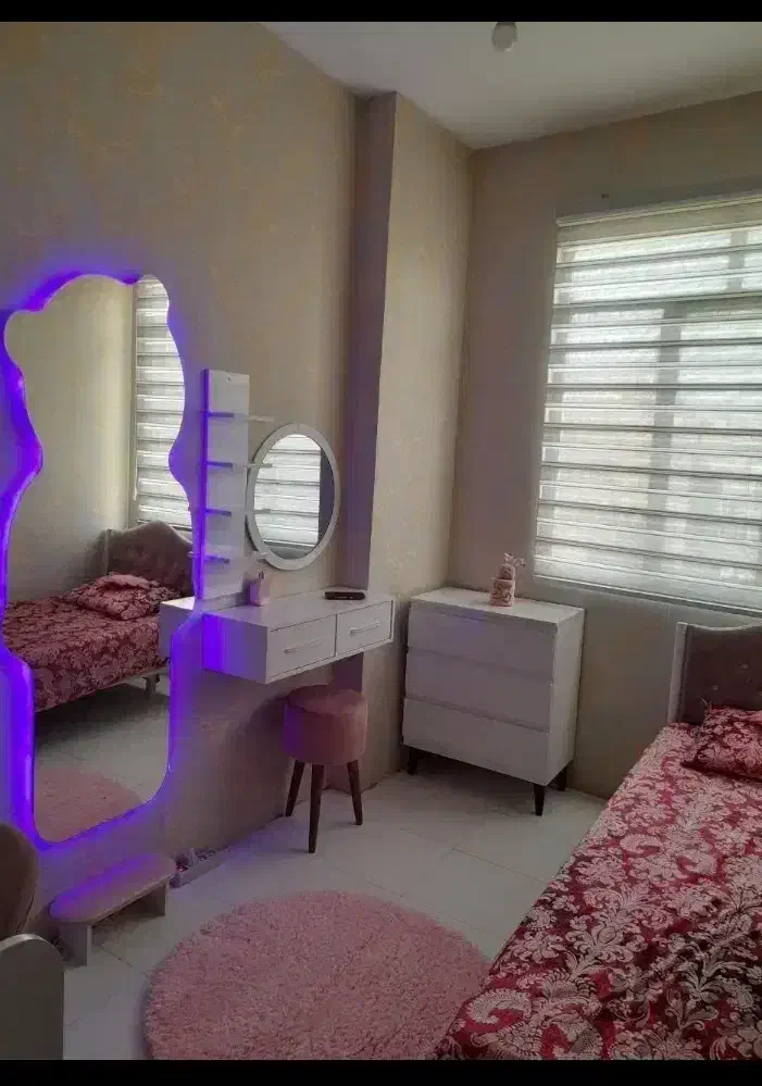 آینه تمام قد|آینه|بروجرد, |دیوار