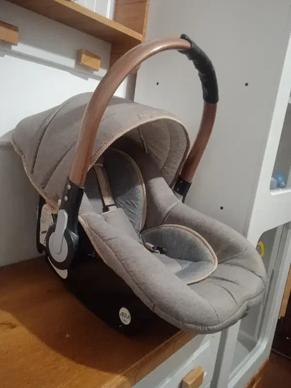 کریر|کالسکه و لوازم جانبی|قم, زند آباد|دیوار